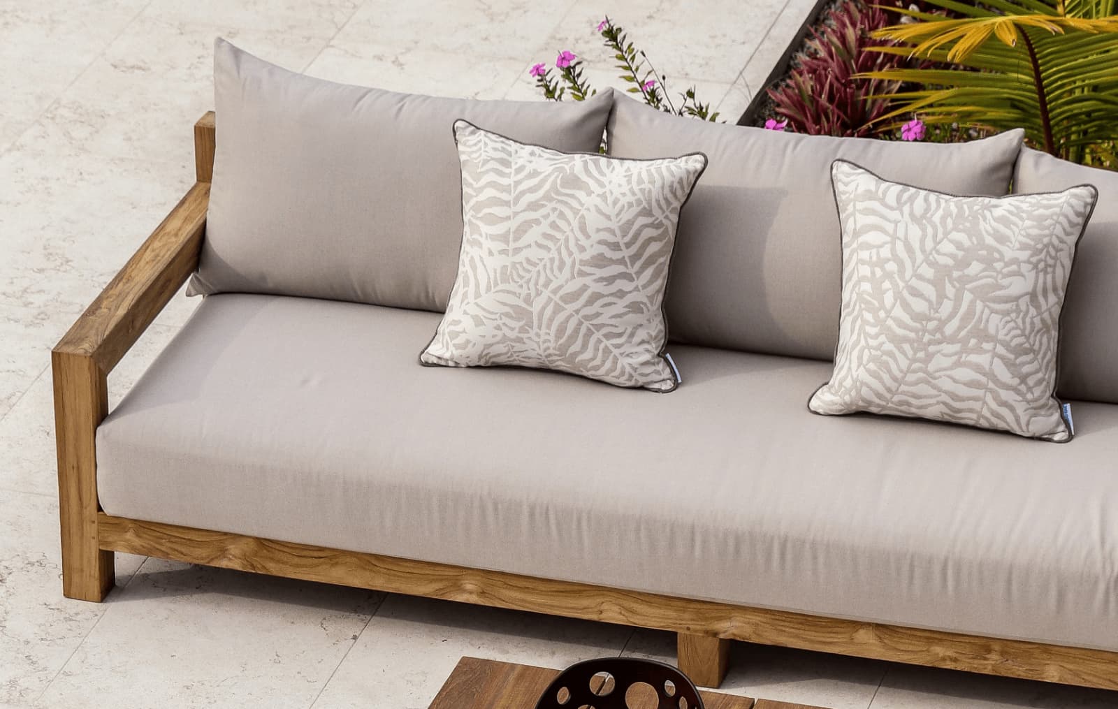 sofas cocooon
